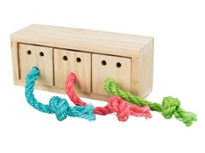 Dřevěná hra: kostka na pamlsky 16 x 6 x 7 cm